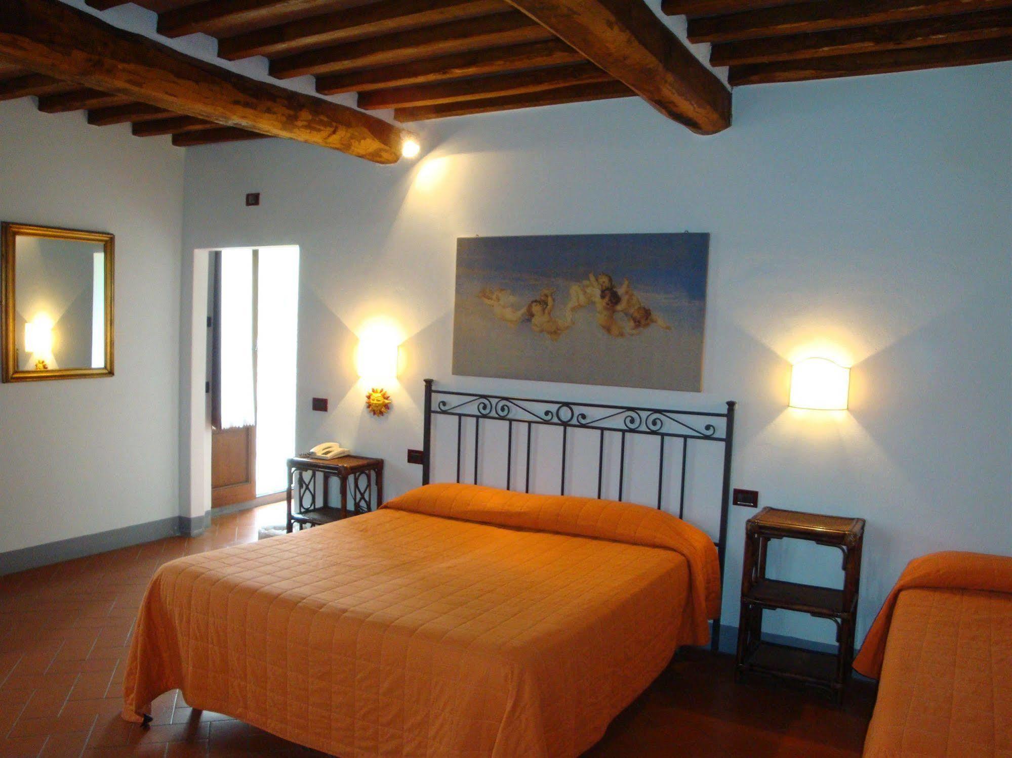 Hotel Le Vigne 维拉 外观 照片